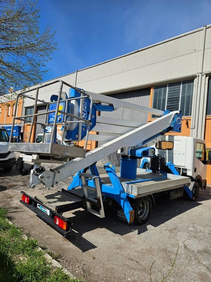 Truck mounted aerial platform Socage DA 320: picture 17