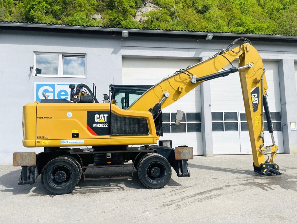 Caterpillar MH3022 (3993) - Wheel excavator: picture 2 Caterpillar MH3022 (3993) - Wheel excavator: picture 2