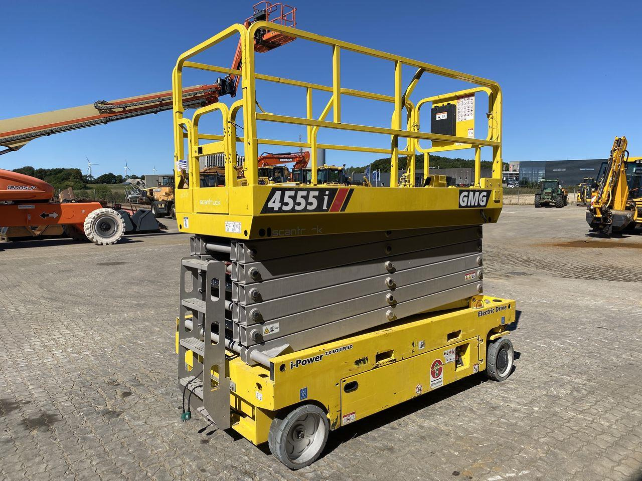 GMG 4555-i - Scissor lift: picture 4 GMG 4555-i - Scissor lift: picture 4