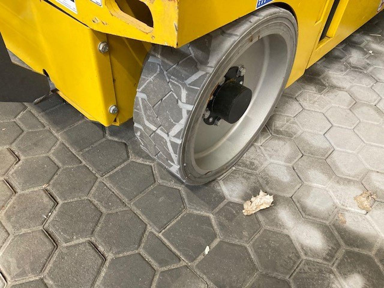 GMG 4646-ED 2.0 - Scissor lift: picture 5 GMG 4646-ED 2.0 - Scissor lift: picture 5