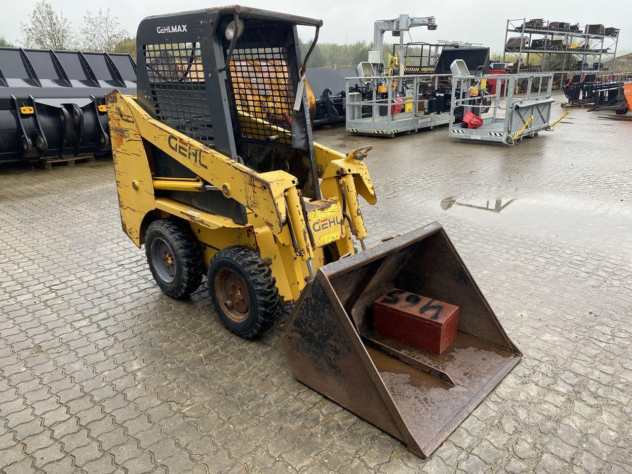 Gehl SL1635 - Skid steer loader: picture 5 Gehl SL1635 - Skid steer loader: picture 5