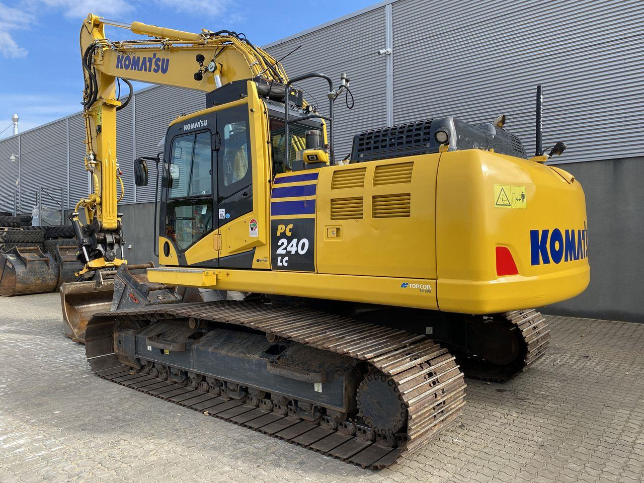 Komatsu PC240LC-11EO - Crawler excavator: picture 2 Komatsu PC240LC-11EO - Crawler excavator: picture 2