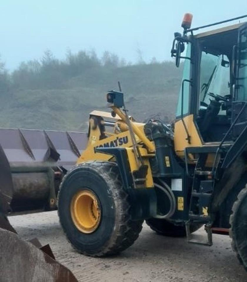 Komatsu WA470-6 - Wheel loader: picture 5 Komatsu WA470-6 - Wheel loader: picture 5