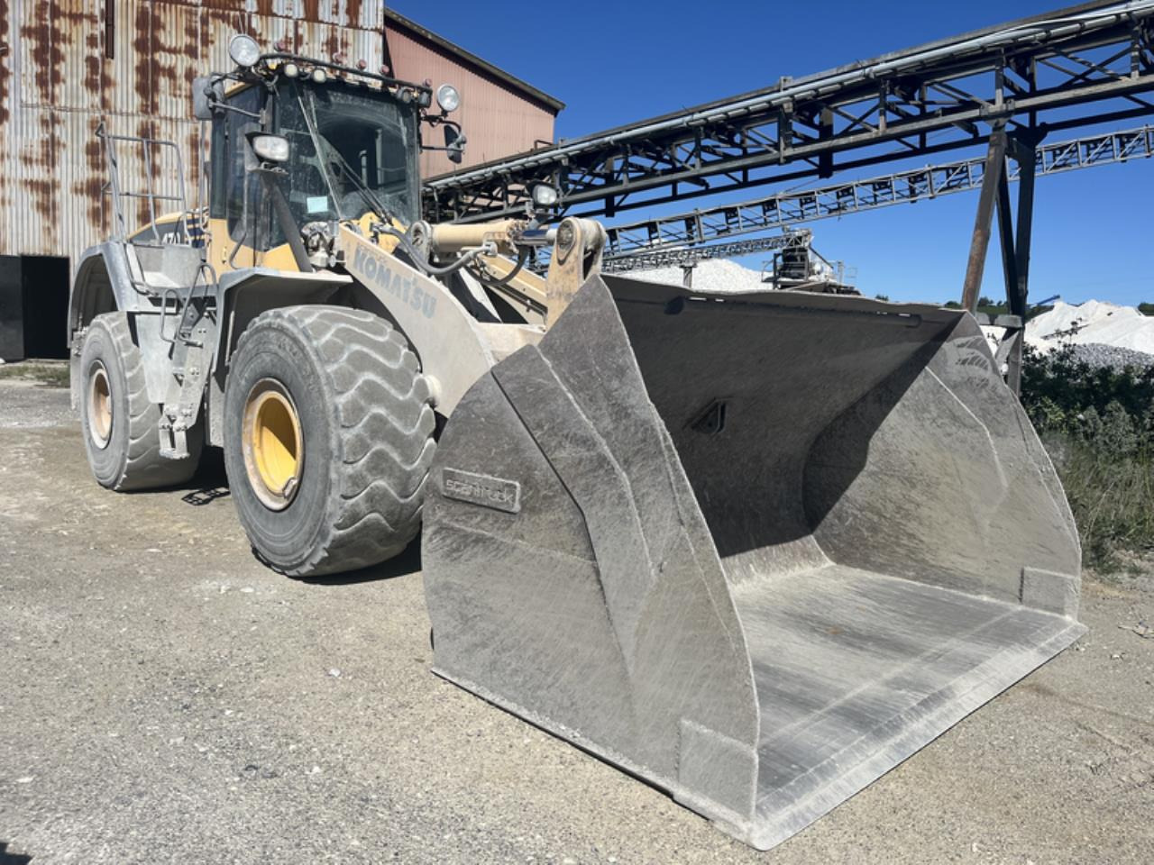 Komatsu WA470-7 - Wheel loader: picture 5 Komatsu WA470-7 - Wheel loader: picture 5