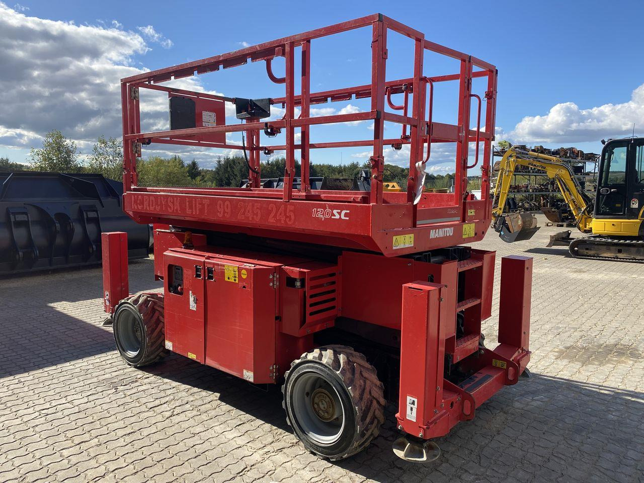 Manitou 120SC - Scissor lift: picture 5 Manitou 120SC - Scissor lift: picture 5