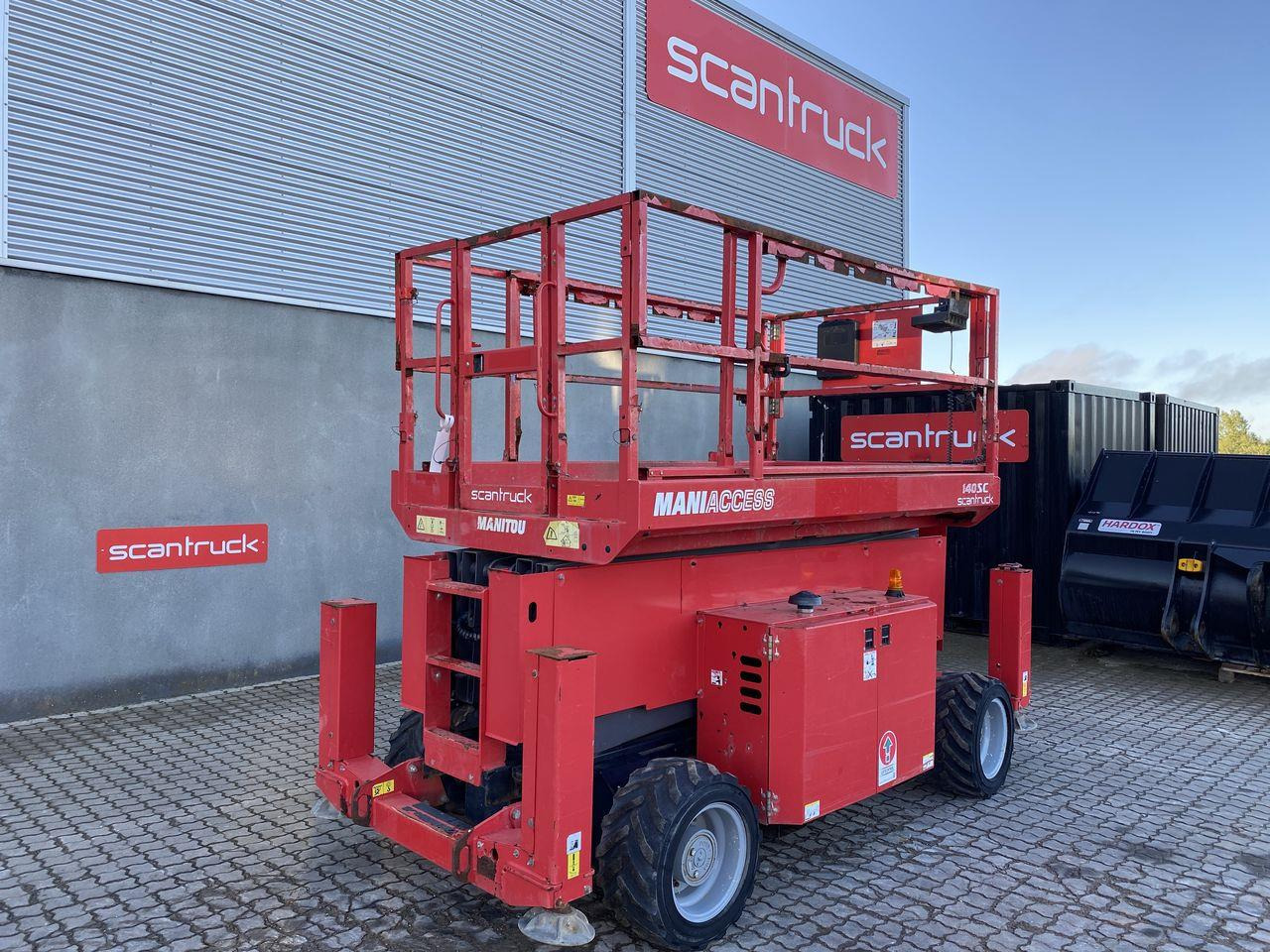Manitou 140SC - Scissor lift: picture 1 Manitou 140SC - Scissor lift: picture 1