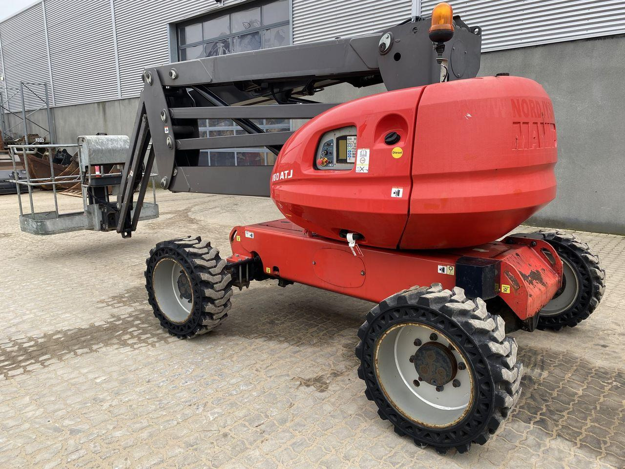 Manitou 160ATJ RC - Articulated boom: picture 2 Manitou 160ATJ RC - Articulated boom: picture 2