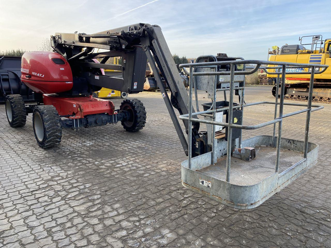 Manitou 160ATJ RC - Articulated boom: picture 5 Manitou 160ATJ RC - Articulated boom: picture 5