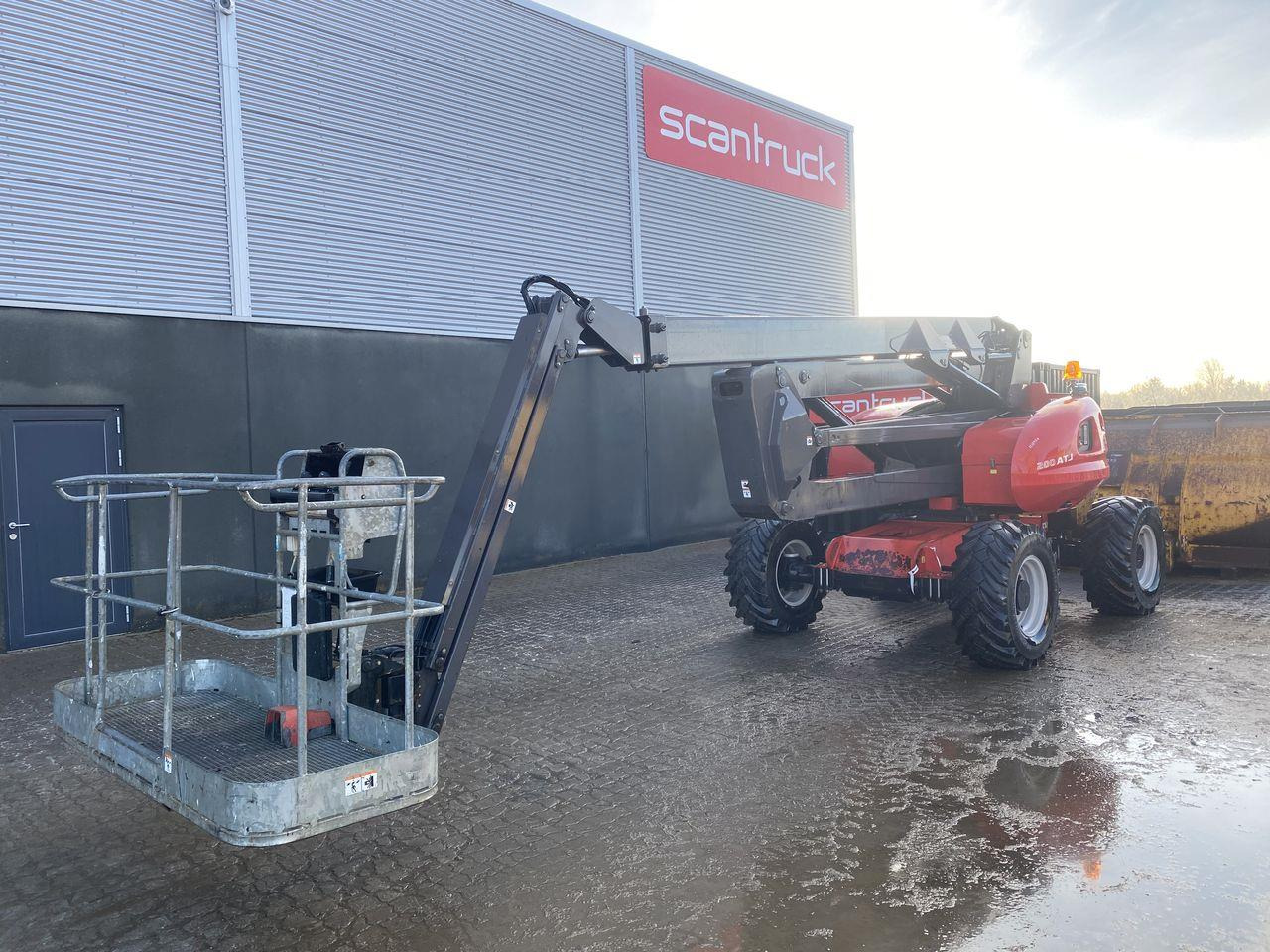 Manitou 200ATJ RC - Articulated boom: picture 1 Manitou 200ATJ RC - Articulated boom: picture 1