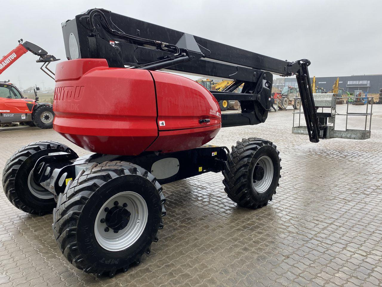 Manitou 200ATJ RC - Articulated boom: picture 4 Manitou 200ATJ RC - Articulated boom: picture 4
