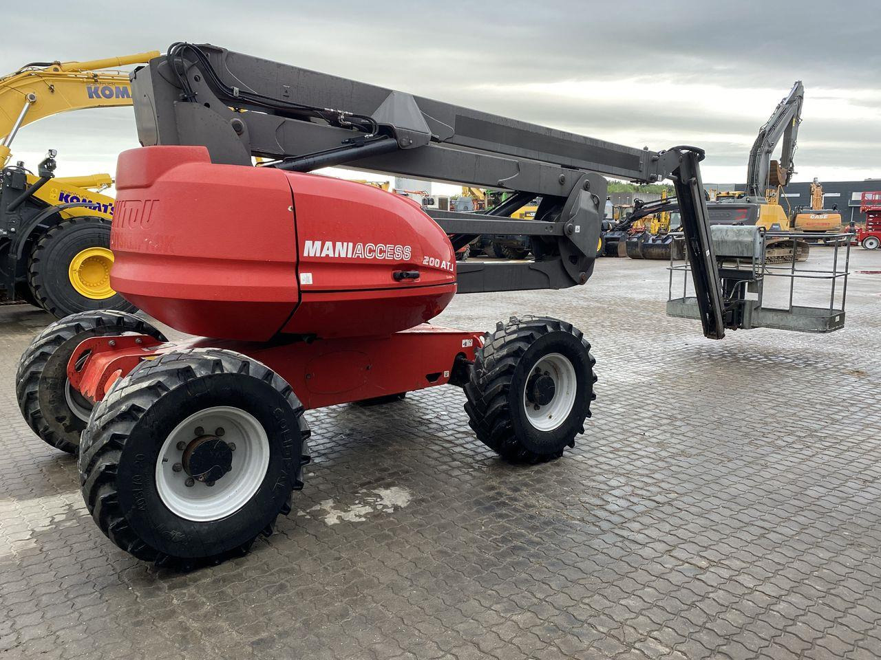 Manitou 200ATJ RC - Articulated boom: picture 4 Manitou 200ATJ RC - Articulated boom: picture 4