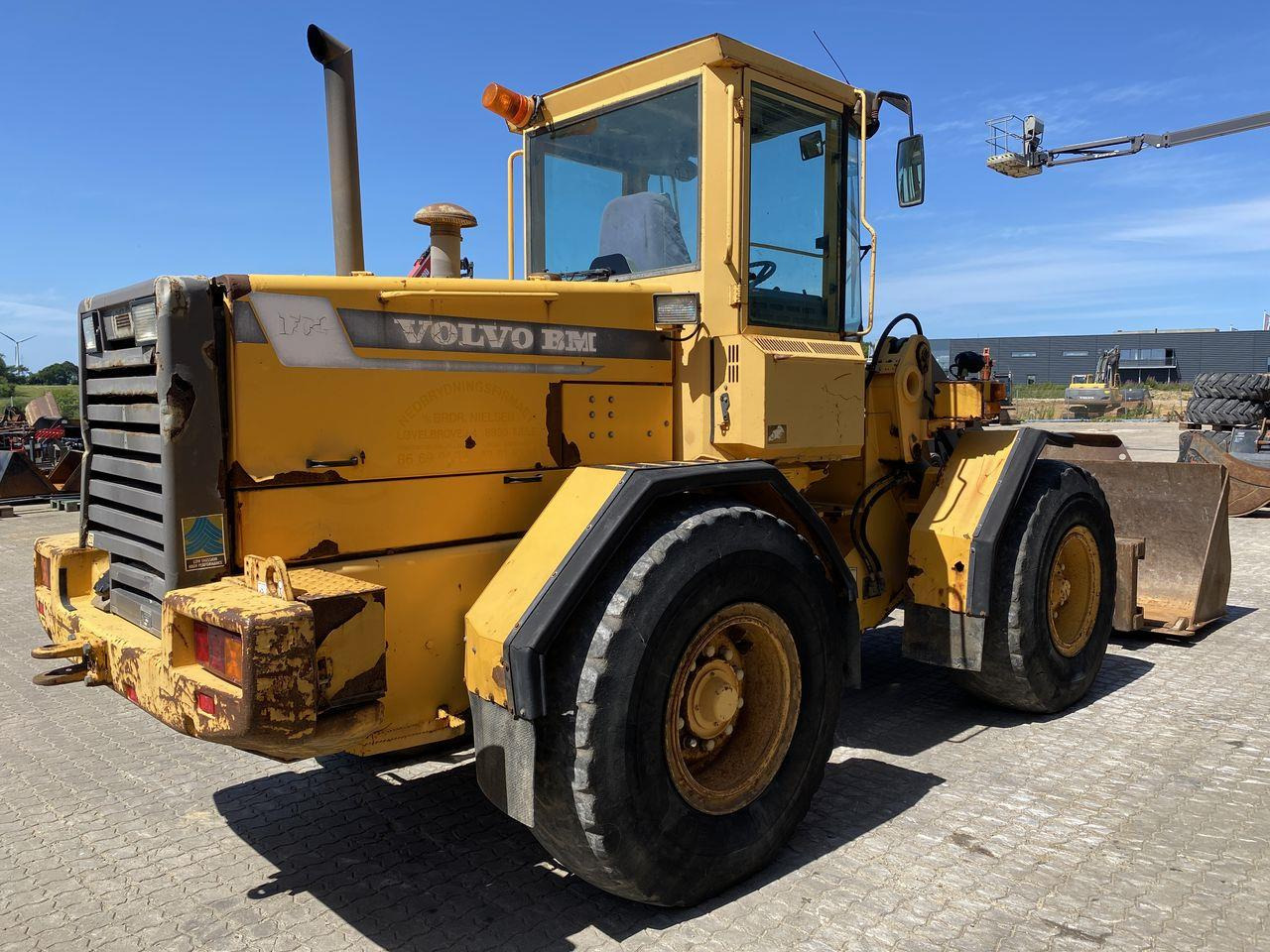 Volvo L70C - Wheel loader: picture 4 Volvo L70C - Wheel loader: picture 4