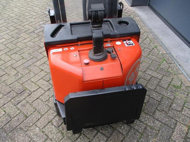BT SWE 160D - Stacker: picture 4 BT SWE 160D - Stacker: picture 4