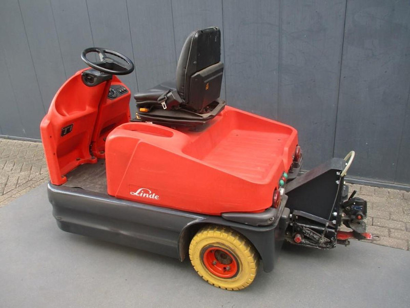 Linde P 60 - Tow tractor: picture 2 Linde P 60 - Tow tractor: picture 2