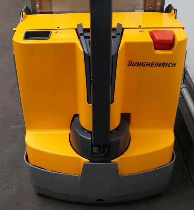 Jungheinrich EJD118 - Stacker: picture 3 Jungheinrich EJD118 - Stacker: picture 3