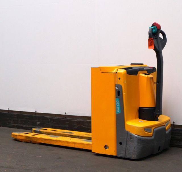 Jungheinrich EJE C20 - Pallet truck: picture 2 Jungheinrich EJE C20 - Pallet truck: picture 2