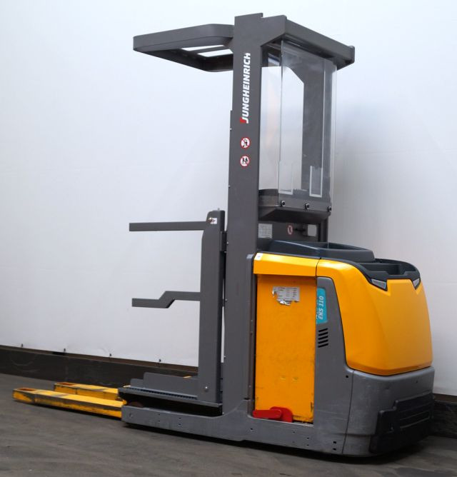 Jungheinrich EKS110 - Order picker: picture 2 Jungheinrich EKS110 - Order picker: picture 2