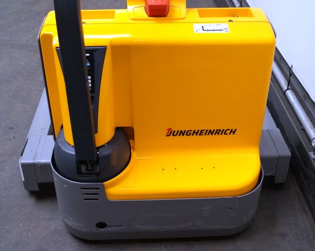 Jungheinrich EMC B10 - Stacker: picture 4 Jungheinrich EMC B10 - Stacker: picture 4