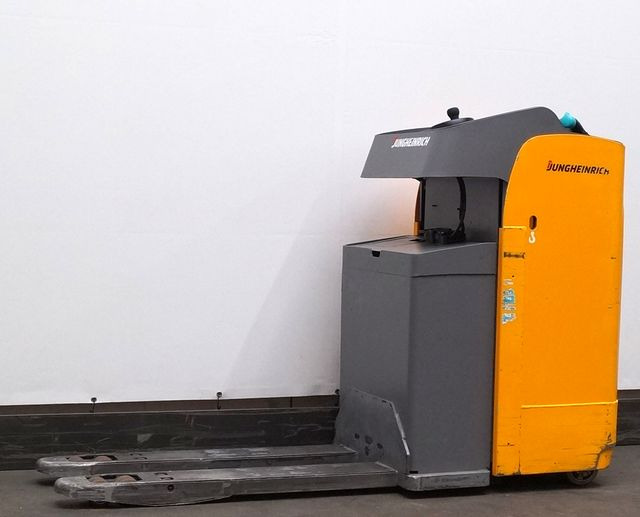 Jungheinrich ESE120 - Pallet truck: picture 1 Jungheinrich ESE120 - Pallet truck: picture 1
