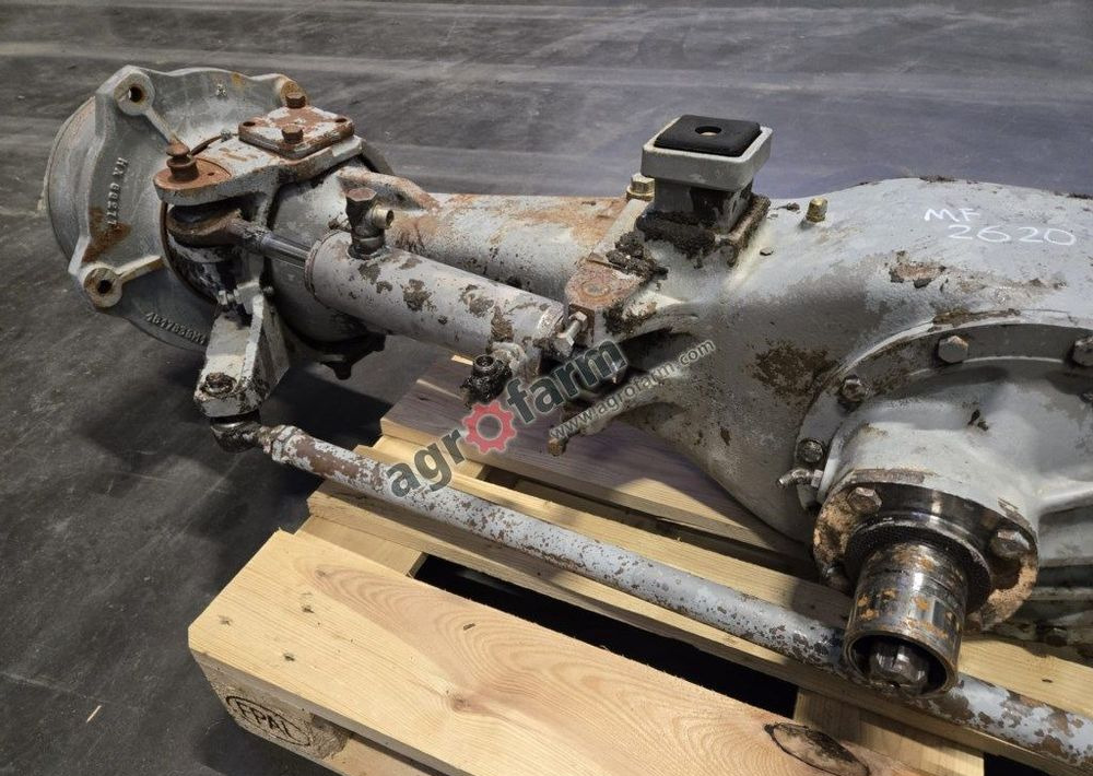Przedni most Massey Ferguson 2620 - Transmission: picture 4 Przedni most Massey Ferguson 2620 - Transmission: picture 4