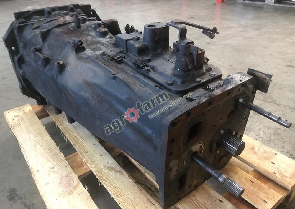 SKRZYNIA BIEGÓW CLAAS ARES 630 RZ 6005027780 - Gearbox: picture 3 SKRZYNIA BIEGÓW CLAAS ARES 630 RZ 6005027780 - Gearbox: picture 3