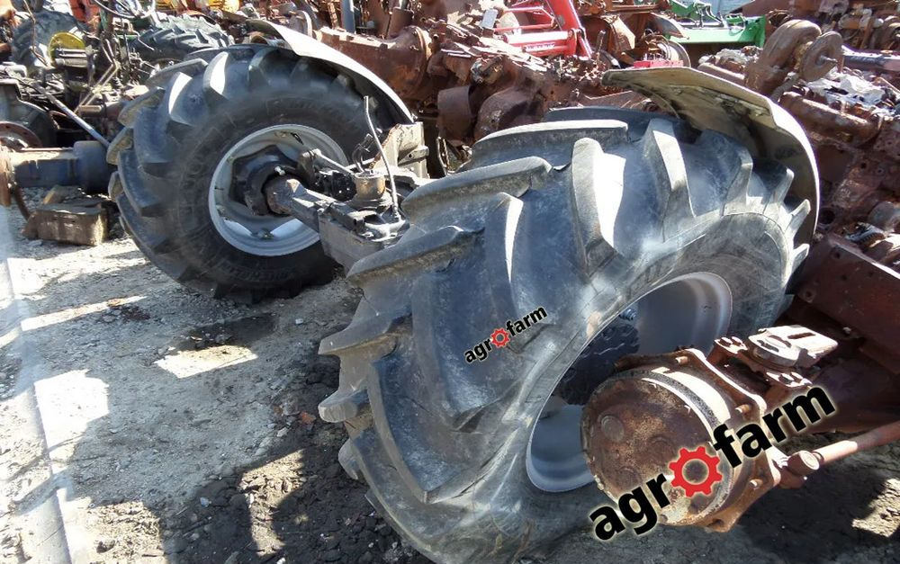 McCormick X60.50 kabina zawór most obudowa skrzynia blok - Spare parts: picture 3 McCormick X60.50 kabina zawór most obudowa skrzynia blok - Spare parts: picture 3
