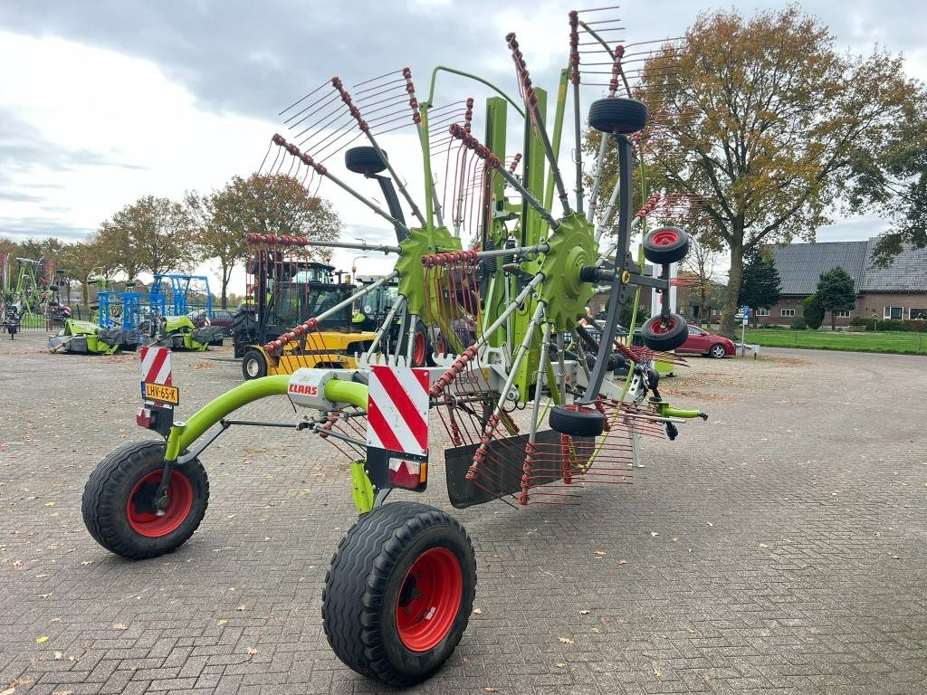 Claas liner 2900 - Tedder/ Rake: picture 5 Claas liner 2900 - Tedder/ Rake: picture 5