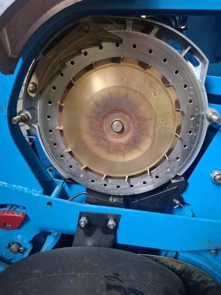 Precision sowing machine Monosem NG PLUS 6: picture 9