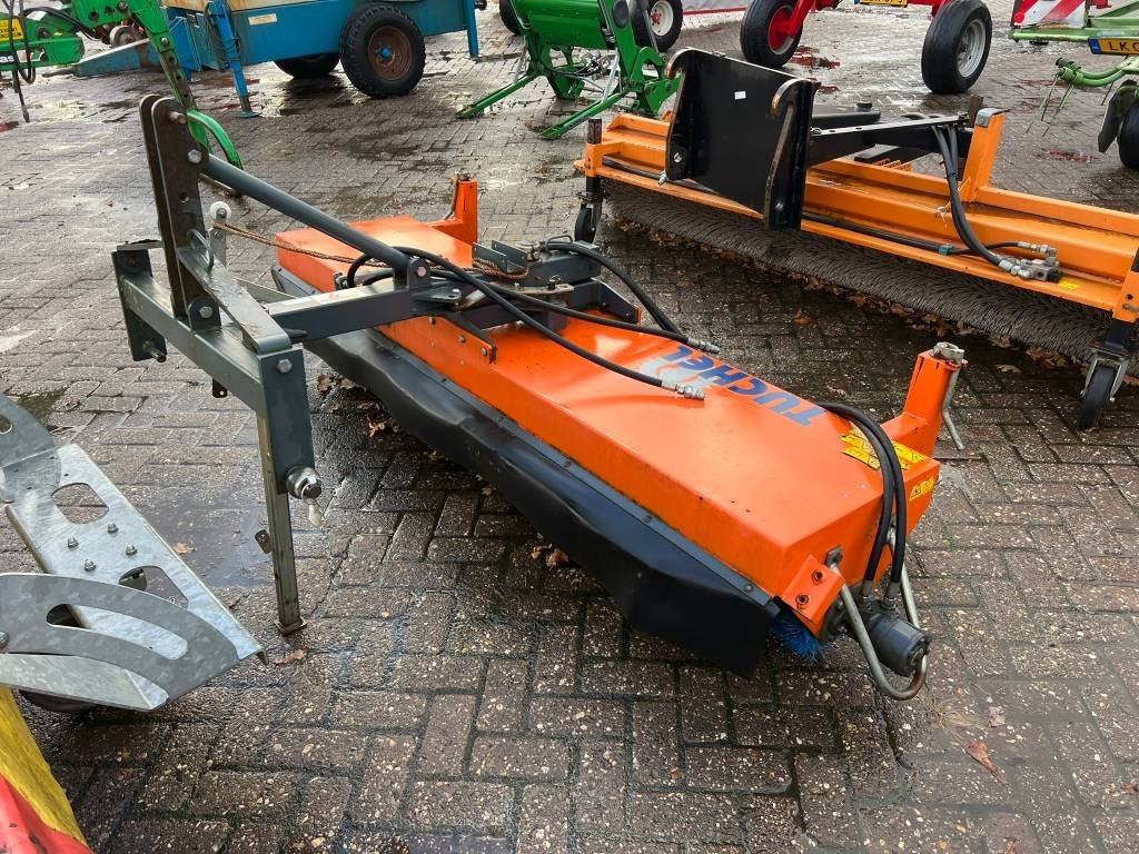 Tuchel EKM 230 HD veegmachine - Broom: picture 1 Tuchel EKM 230 HD veegmachine - Broom: picture 1