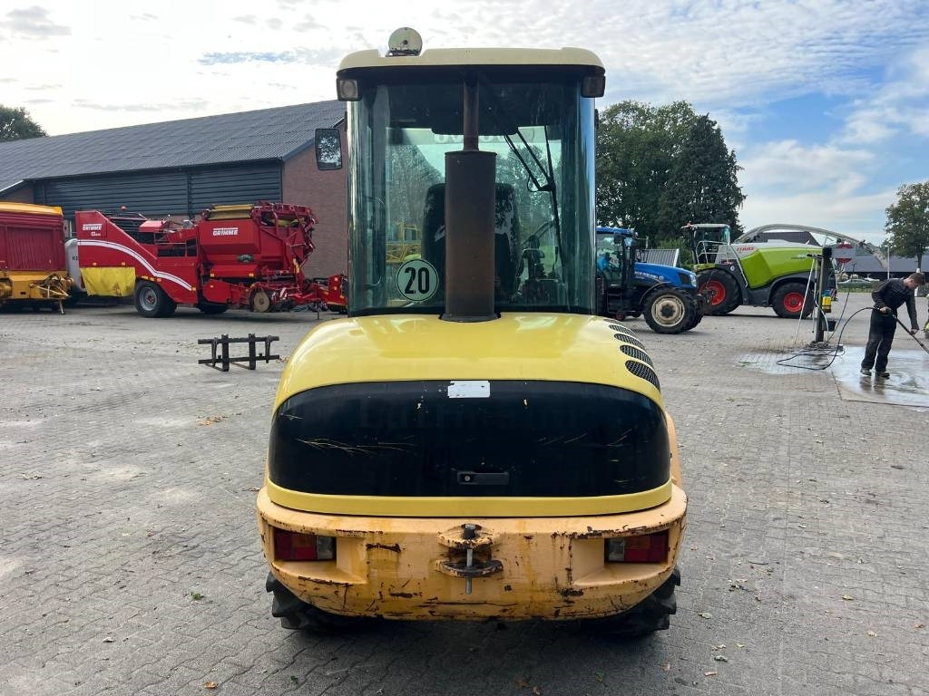 Volvo L 30 B  - Wheel loader: picture 5 Volvo L 30 B  - Wheel loader: picture 5