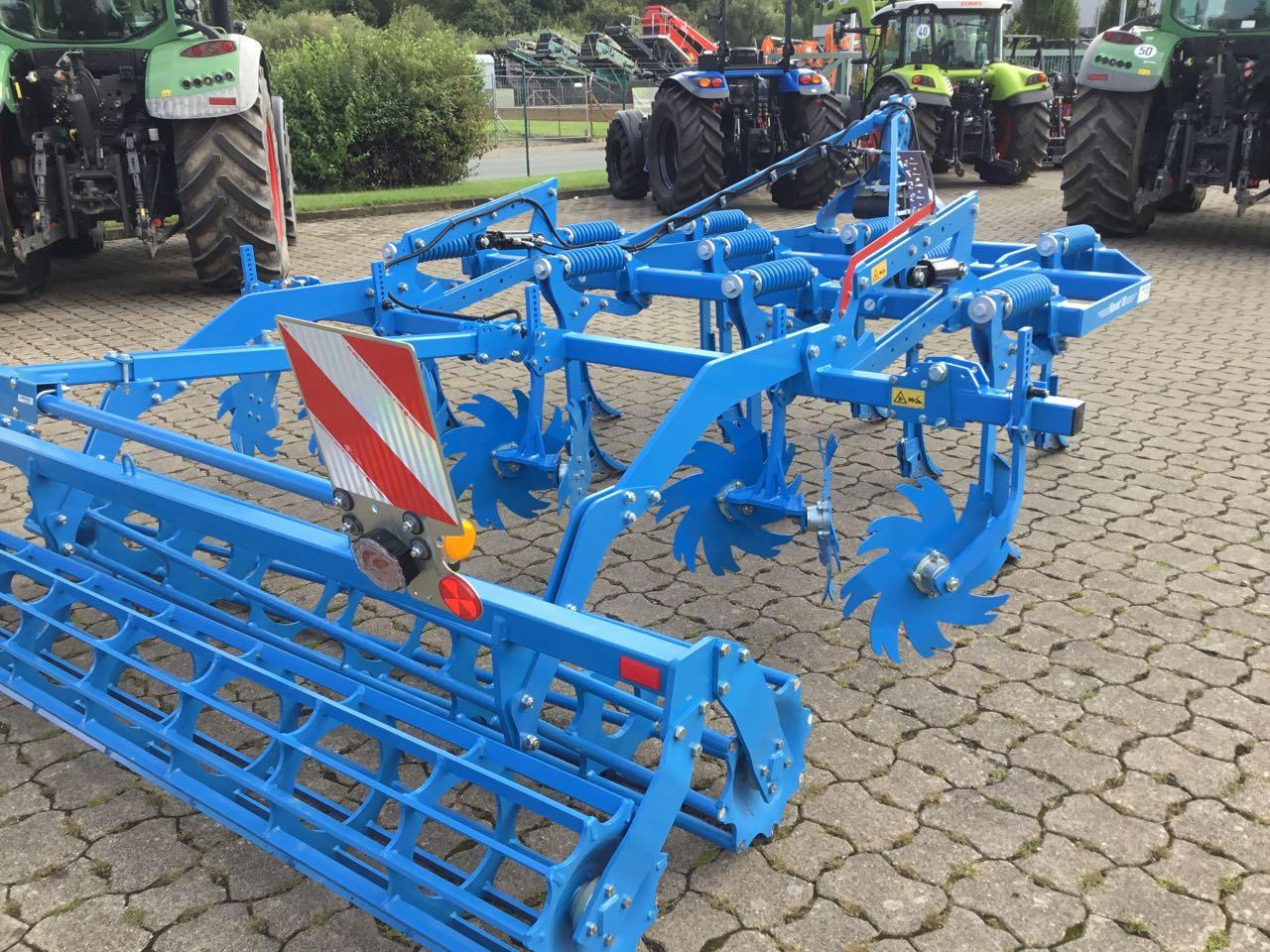 Lemken Karat 10/300 U Demomaschine 2024! 0%-Finanzierung möglich - Cultivator: picture 4 Lemken Karat 10/300 U Demomaschine 2024! 0%-Finanzierung möglich - Cultivator: picture 4