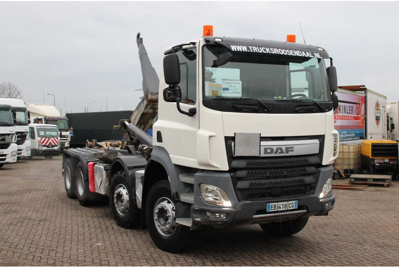 DAF CF 510 + 8X4 + SPRING SUSPENSION + MANUAL + EURO 6 - Hook lift truck: picture 2 DAF CF 510 + 8X4 + SPRING SUSPENSION + MANUAL + EURO 6 - Hook lift truck: picture 2