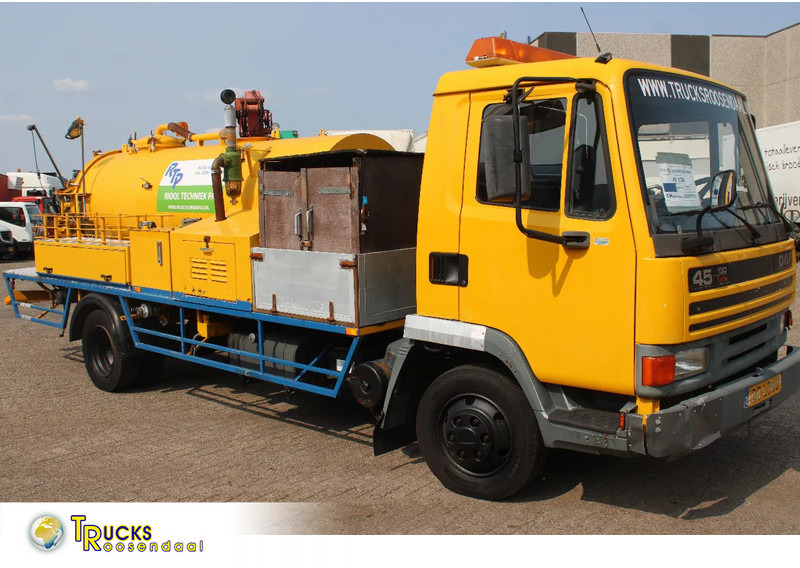 DAF LF 45.130 + RON 4.000LITER - Vacuum truck: picture 1 DAF LF 45.130 + RON 4.000LITER - Vacuum truck: picture 1
