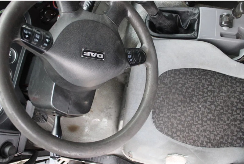 Box truck DAF LF 45.180 + MANUAL: picture 14