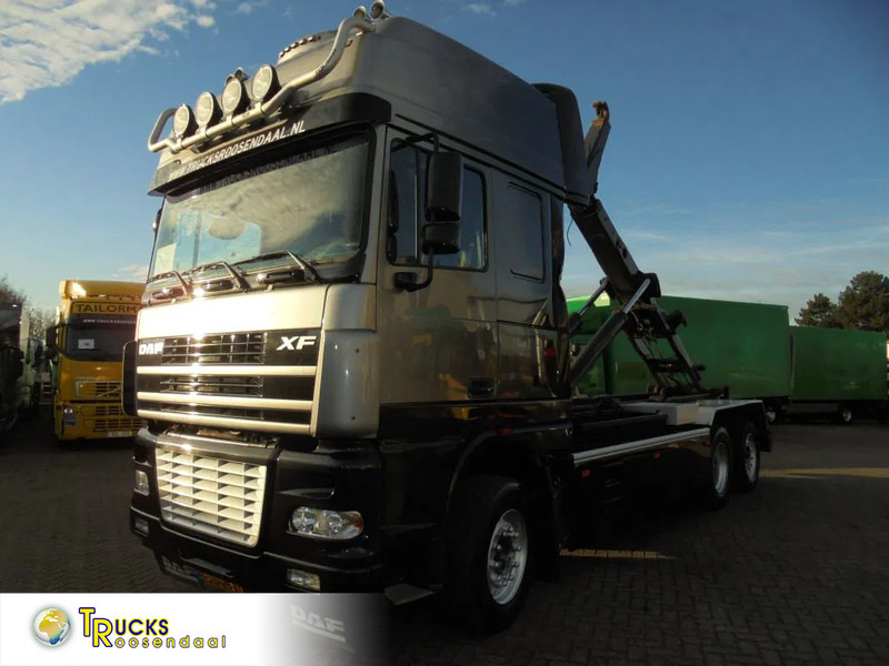 DAF XF 105.480 + 6X2 + Discounted from 16.950,- - Hook lift truck: picture 1 DAF XF 105.480 + 6X2 + Discounted from 16.950,- - Hook lift truck: picture 1