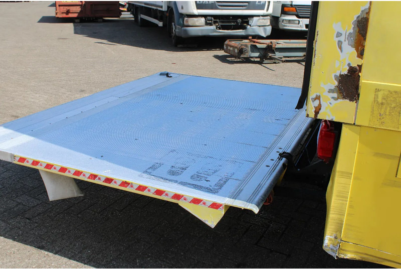Box truck MAN TGL 12.250 + EURO 5 + LIFT: picture 11