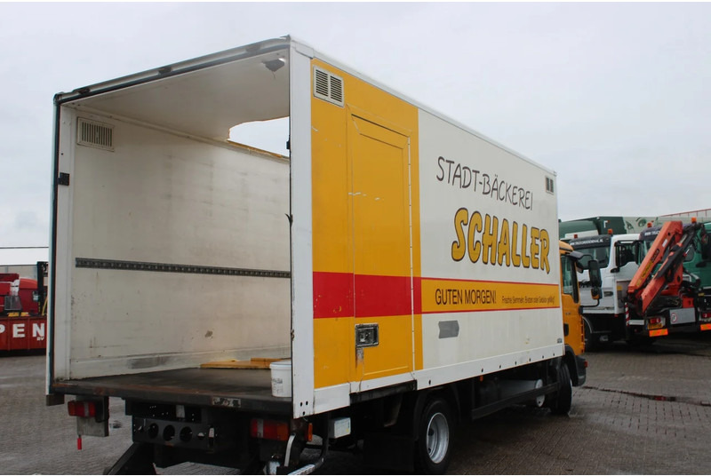 MAN TGL 7.150 + MANUAL + LIFT - Box truck: picture 5 MAN TGL 7.150 + MANUAL + LIFT - Box truck: picture 5