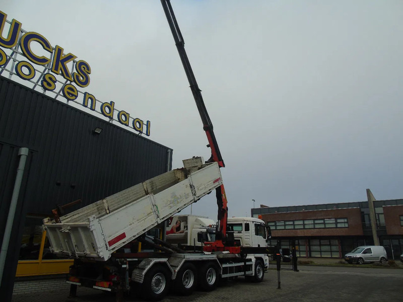 MAN TGS 32.400 + PALFINGER PK23.001EH + HOOKSYSTEM + 8X4 TRIDEM + ROTATOR + EURO 5 - Crane truck: picture 4 MAN TGS 32.400 + PALFINGER PK23.001EH + HOOKSYSTEM + 8X4 TRIDEM + ROTATOR + EURO 5 - Crane truck: picture 4