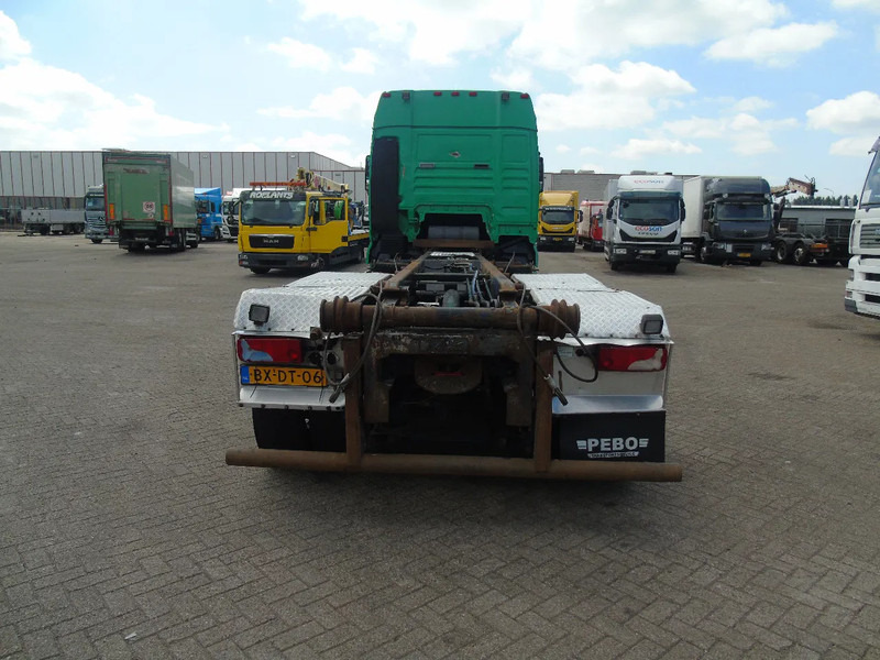 MAN TGX 28.480 + 6X2 + MANUAL - Cable system truck: picture 4 MAN TGX 28.480 + 6X2 + MANUAL - Cable system truck: picture 4