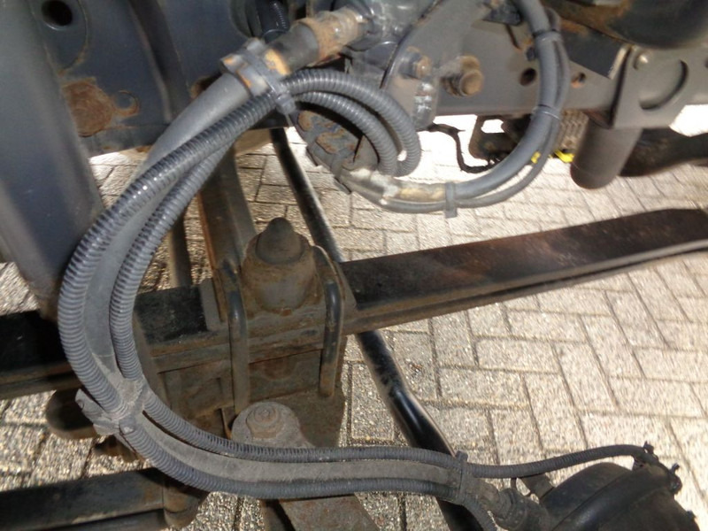 Box truck Mercedes-Benz AXOR 1823 + Dhollandia Lift: picture 20