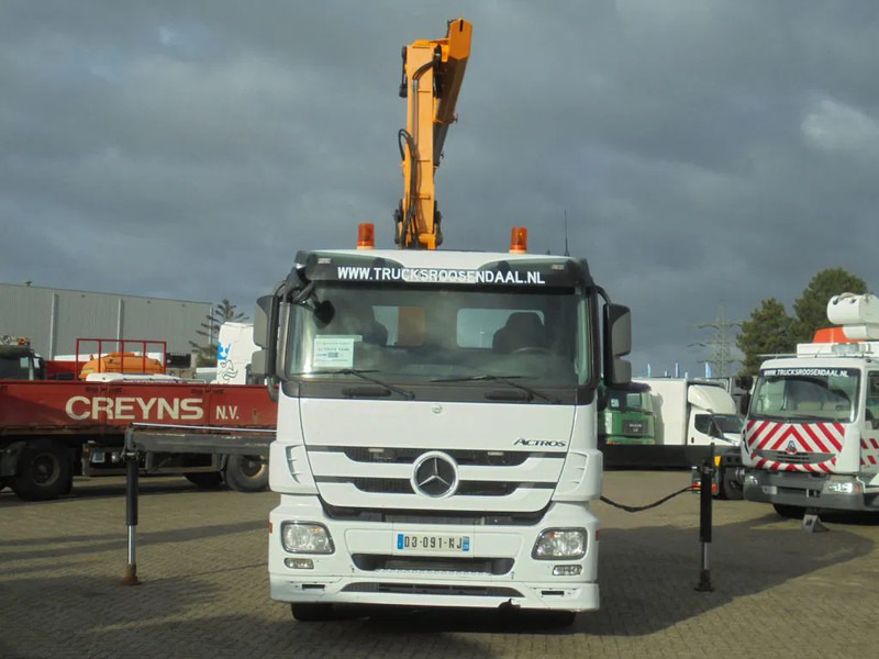 Mercedes-Benz Actros 1846 + Euro 5 + EFFER 250 Crane + REMOTE - Crane truck: picture 2 Mercedes-Benz Actros 1846 + Euro 5 + EFFER 250 Crane + REMOTE - Crane truck: picture 2
