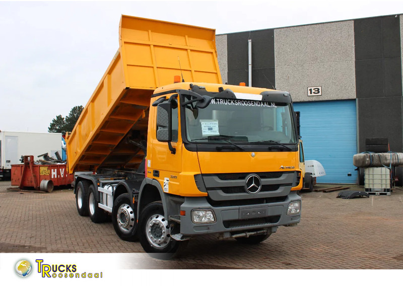 Mercedes-Benz Actros 3241 8x4 + SPRING SPRING BLATT + EURO 5 - Tipper: picture 1 Mercedes-Benz Actros 3241 8x4 + SPRING SPRING BLATT + EURO 5 - Tipper: picture 1