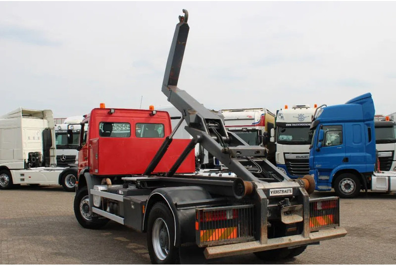 Mercedes-Benz Atego 1923 + HOOK SYSTEM + EURO 2 - Hook lift truck: picture 4 Mercedes-Benz Atego 1923 + HOOK SYSTEM + EURO 2 - Hook lift truck: picture 4