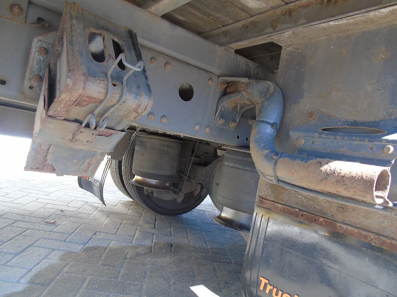 Dropside/ Flatbed truck, Crane truck Mercedes-Benz Atego 816 + 4ton crane + NICE TRUCK: picture 18