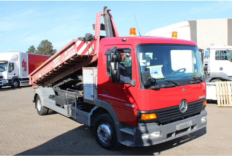 Mercedes-Benz Atego reserved!! 1218 + HYVALIFT + CONTAINER + MANUAL - Hook lift truck: picture 2 Mercedes-Benz Atego reserved!! 1218 + HYVALIFT + CONTAINER + MANUAL - Hook lift truck: picture 2