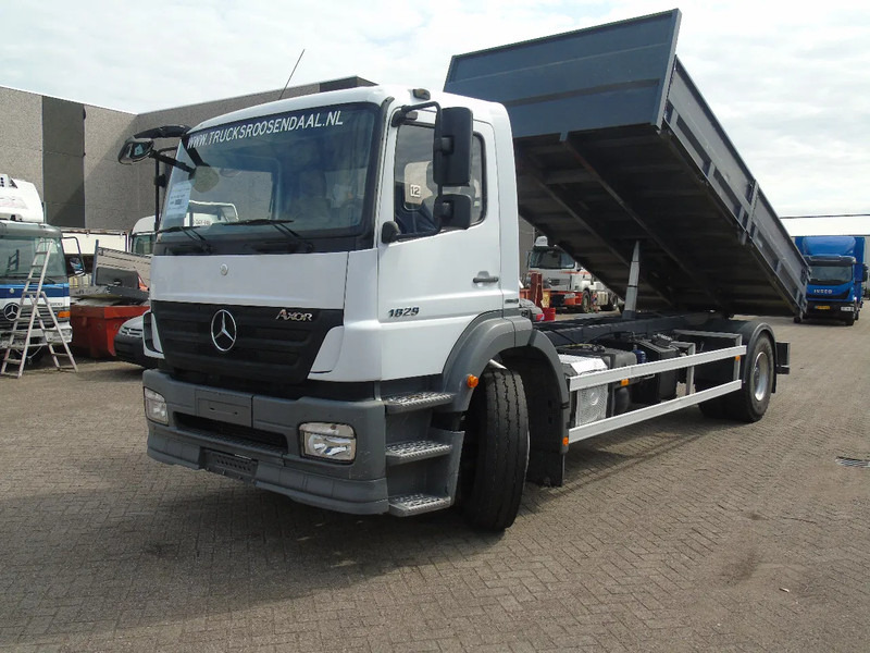 Mercedes-Benz Axor 1929 + MANUAL + spring - Tipper: picture 2 Mercedes-Benz Axor 1929 + MANUAL + spring - Tipper: picture 2