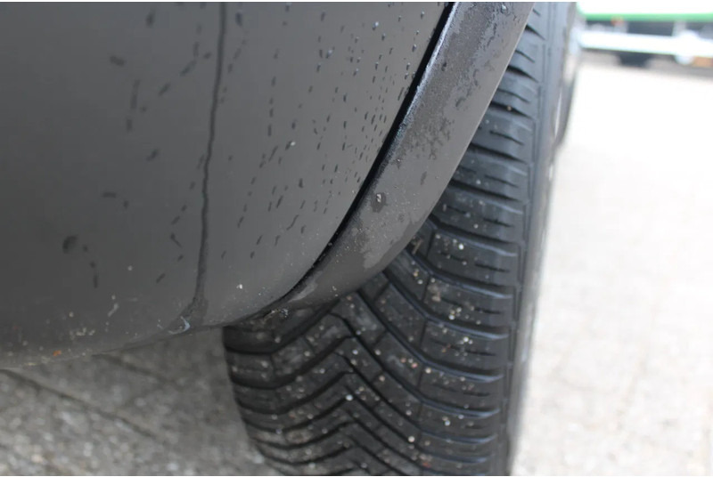 SUV Nissan QASHQAI 2.0 AUTOMATIC / CAMERA: picture 16