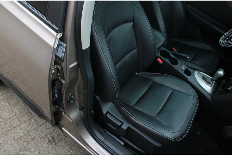 SUV Nissan QASHQAI 2.0 AUTOMATIC / CAMERA: picture 19
