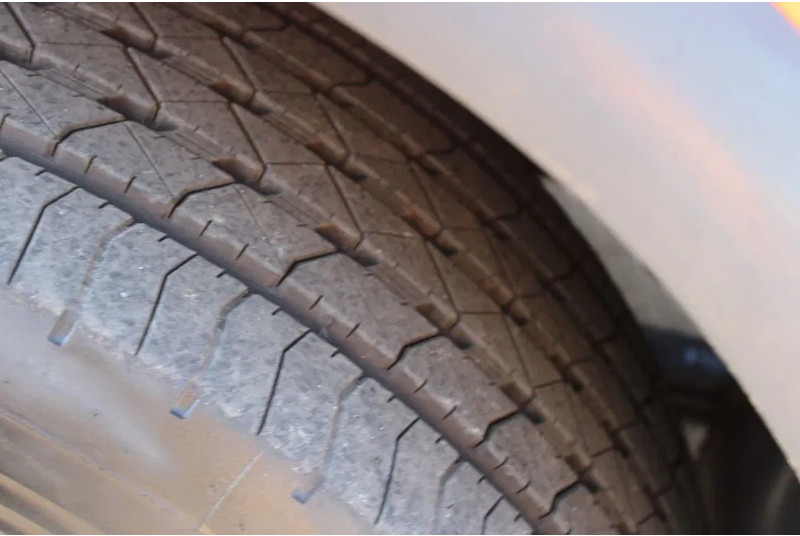 Hook lift truck Scania R440 + EURO 5 + 21T VDL: picture 16