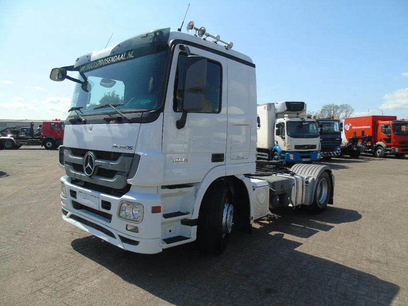 Mercedes-Benz Actros 1846 + RETARDER + EURO 5 + MP3 + 2 PEDALS + PTO - Tractor unit: picture 2 Mercedes-Benz Actros 1846 + RETARDER + EURO 5 + MP3 + 2 PEDALS + PTO - Tractor unit: picture 2